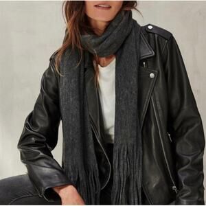 Lucky Brand Solid Brushed Scarf Gray Classic Knit Scarf with Tassels NWT